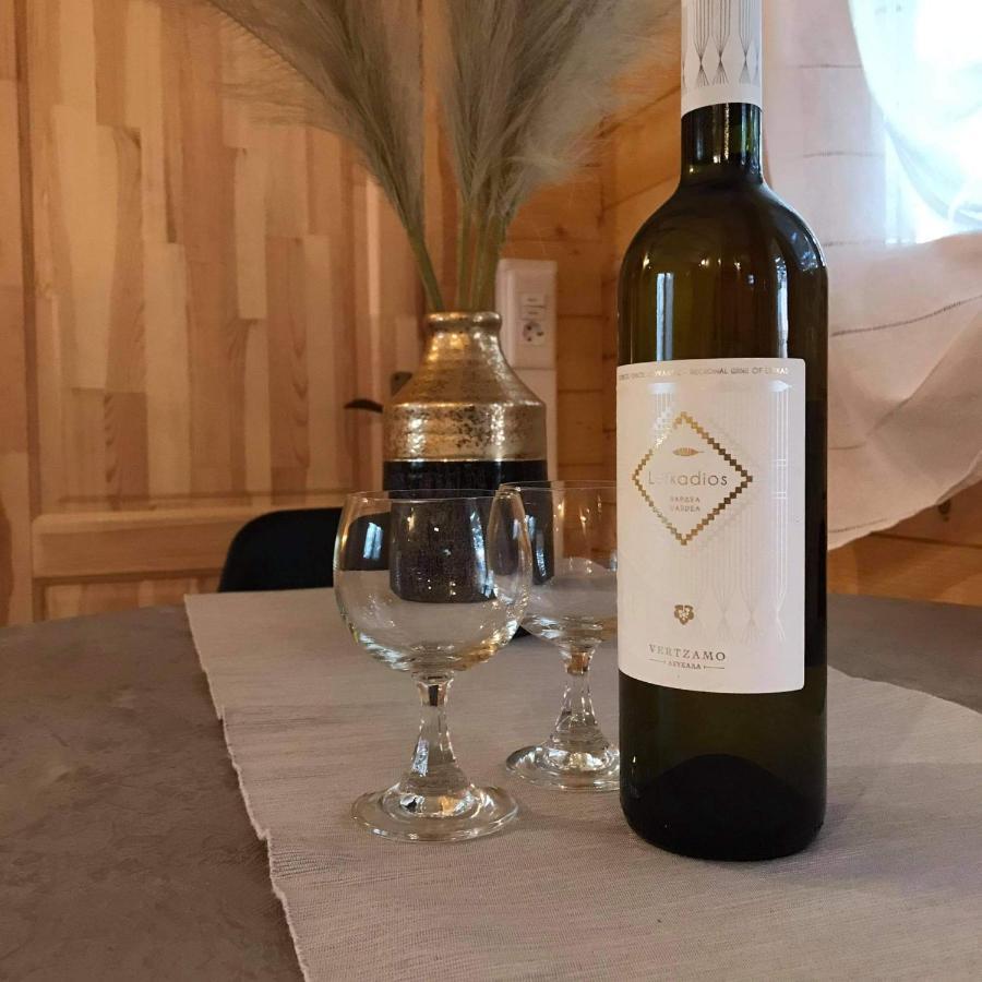 Ευχάριστο και άνετο ξύλινο σπίτι δίπλα στη θάλασσα Βίλα Πρέβεζα Εξωτερικό φωτογραφία